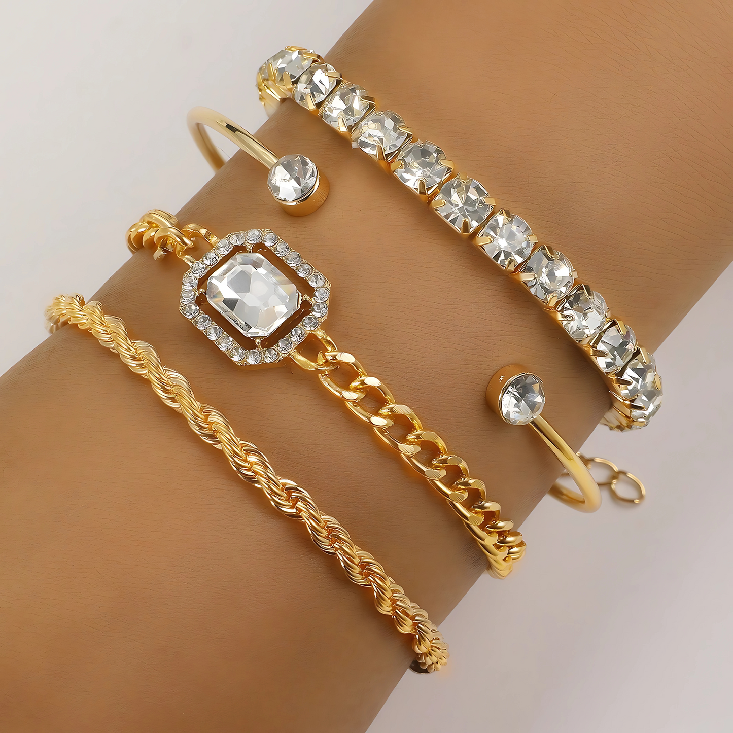 4 delige diamant armbanden set