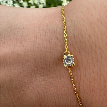 Armband met diamand steentje