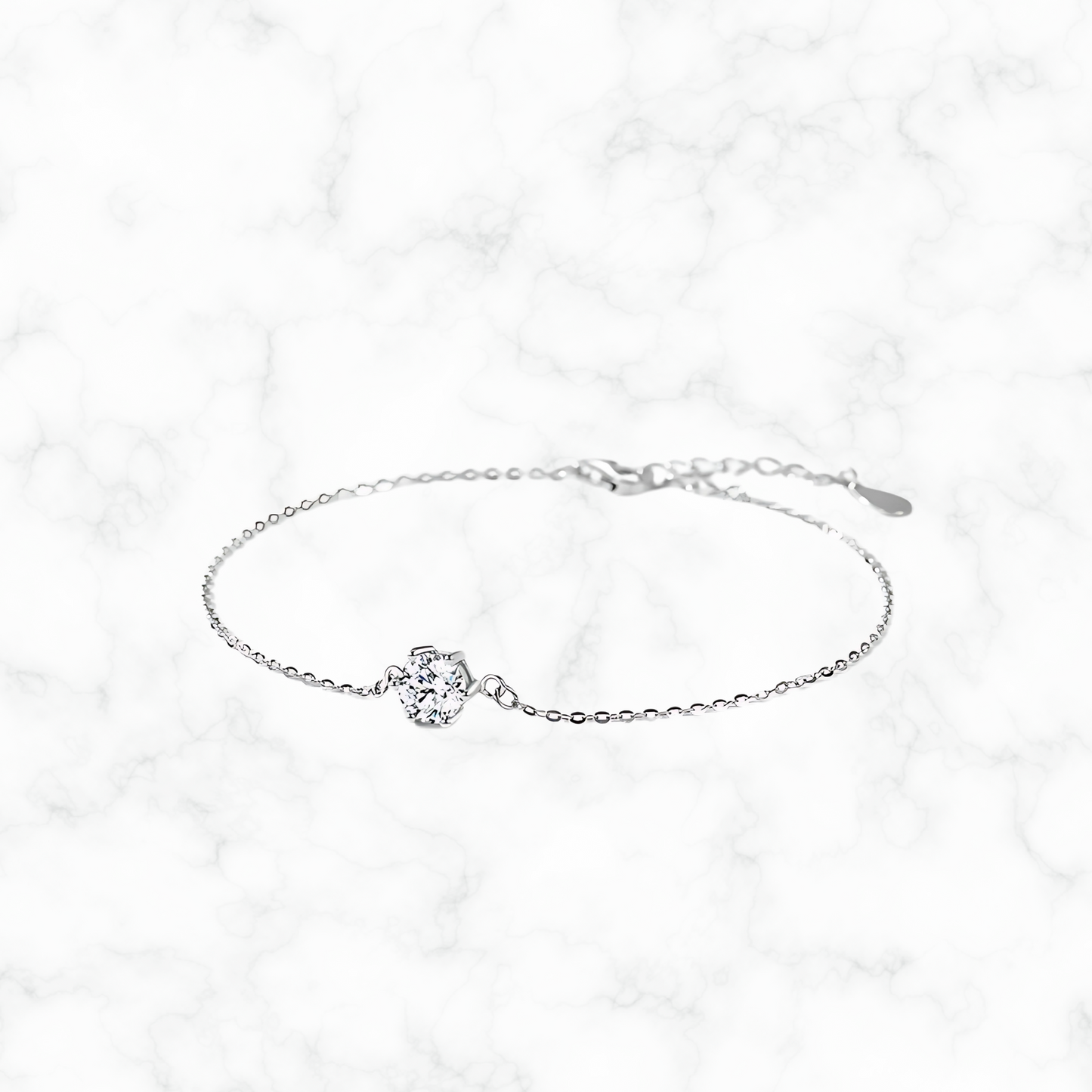 Armband met diamand steentje